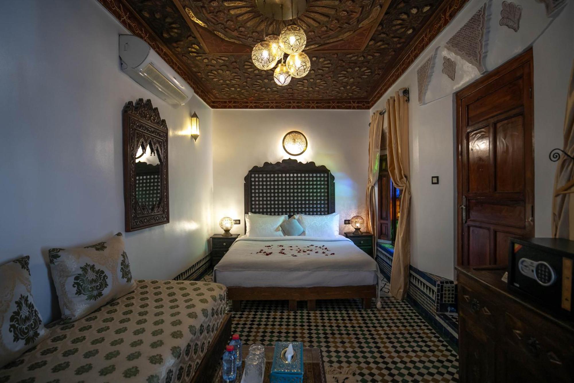 Hotel Dar Borj Fez Exterior foto